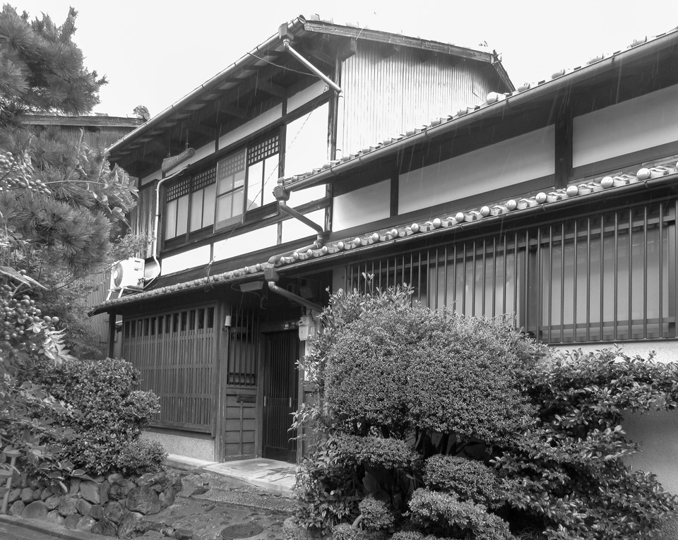 株式会社織り善の工場外観